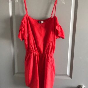 DIVIDED from H & M                    SIZE 6